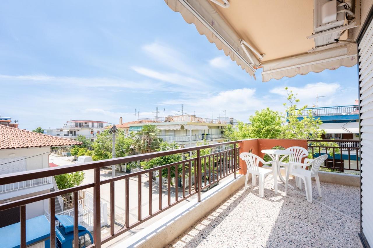 Milonas House Apartments Paralia Dionysiou Ngoại thất bức ảnh