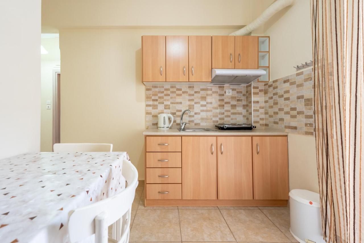 Milonas House Apartments Paralia Dionysiou Ngoại thất bức ảnh