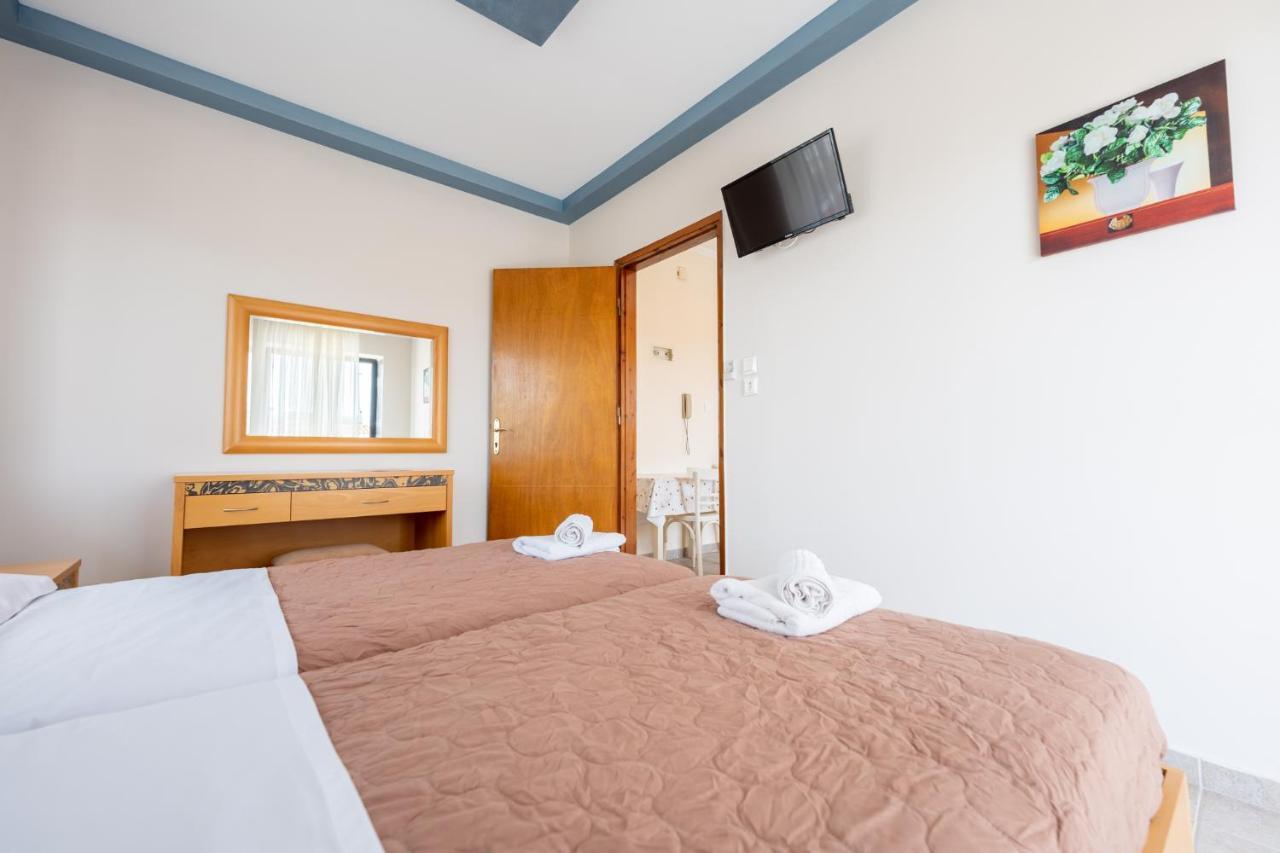 Milonas House Apartments Paralia Dionysiou Ngoại thất bức ảnh