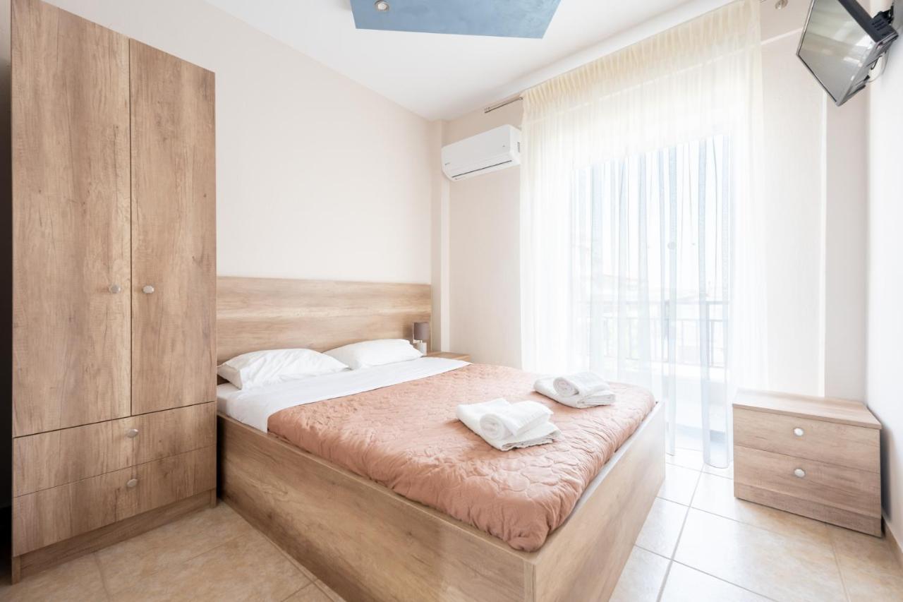 Milonas House Apartments Paralia Dionysiou Ngoại thất bức ảnh