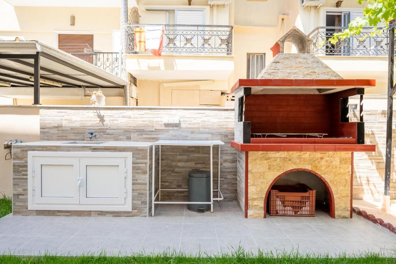 Milonas House Apartments Paralia Dionysiou Ngoại thất bức ảnh