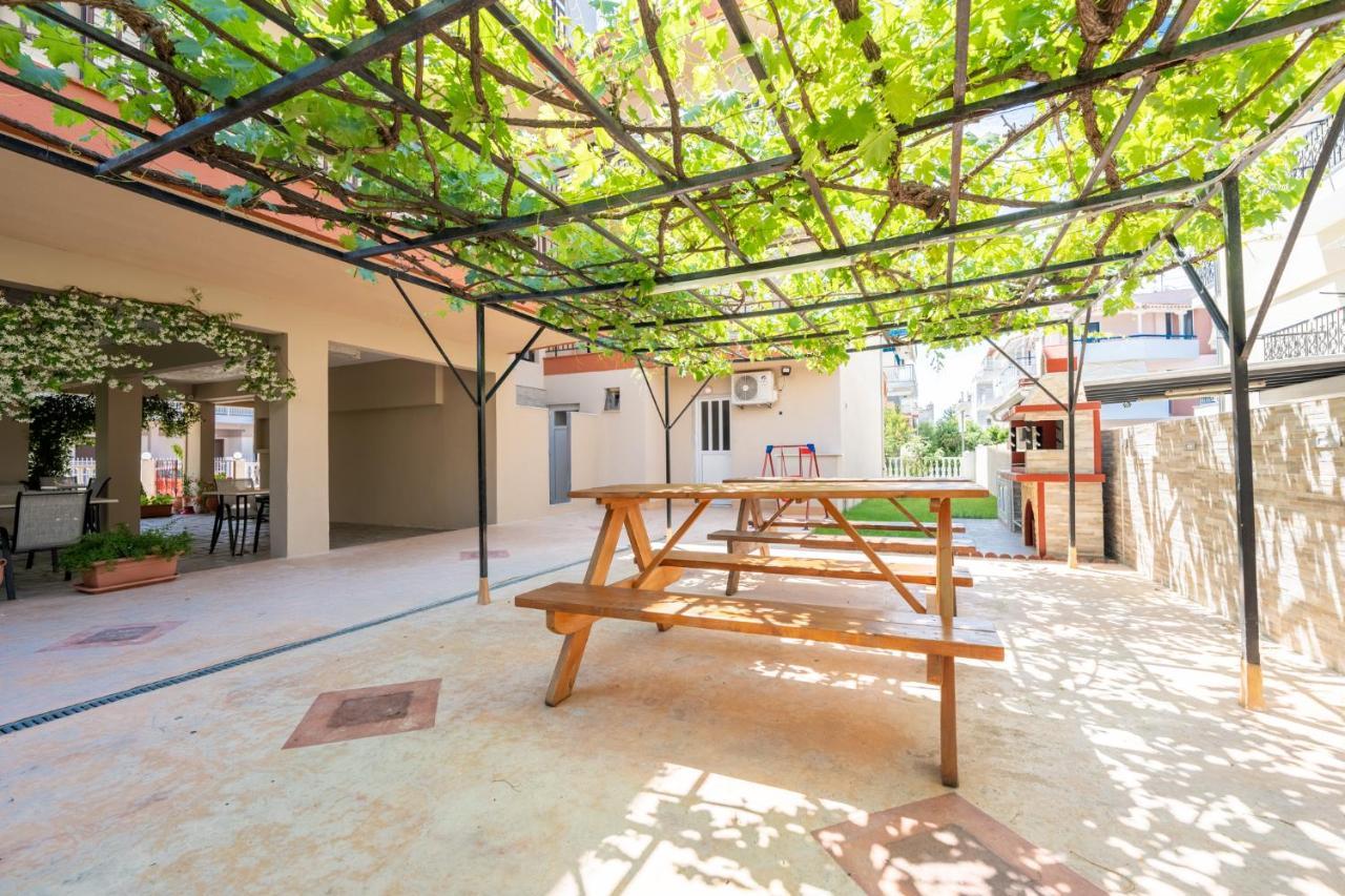 Milonas House Apartments Paralia Dionysiou Ngoại thất bức ảnh