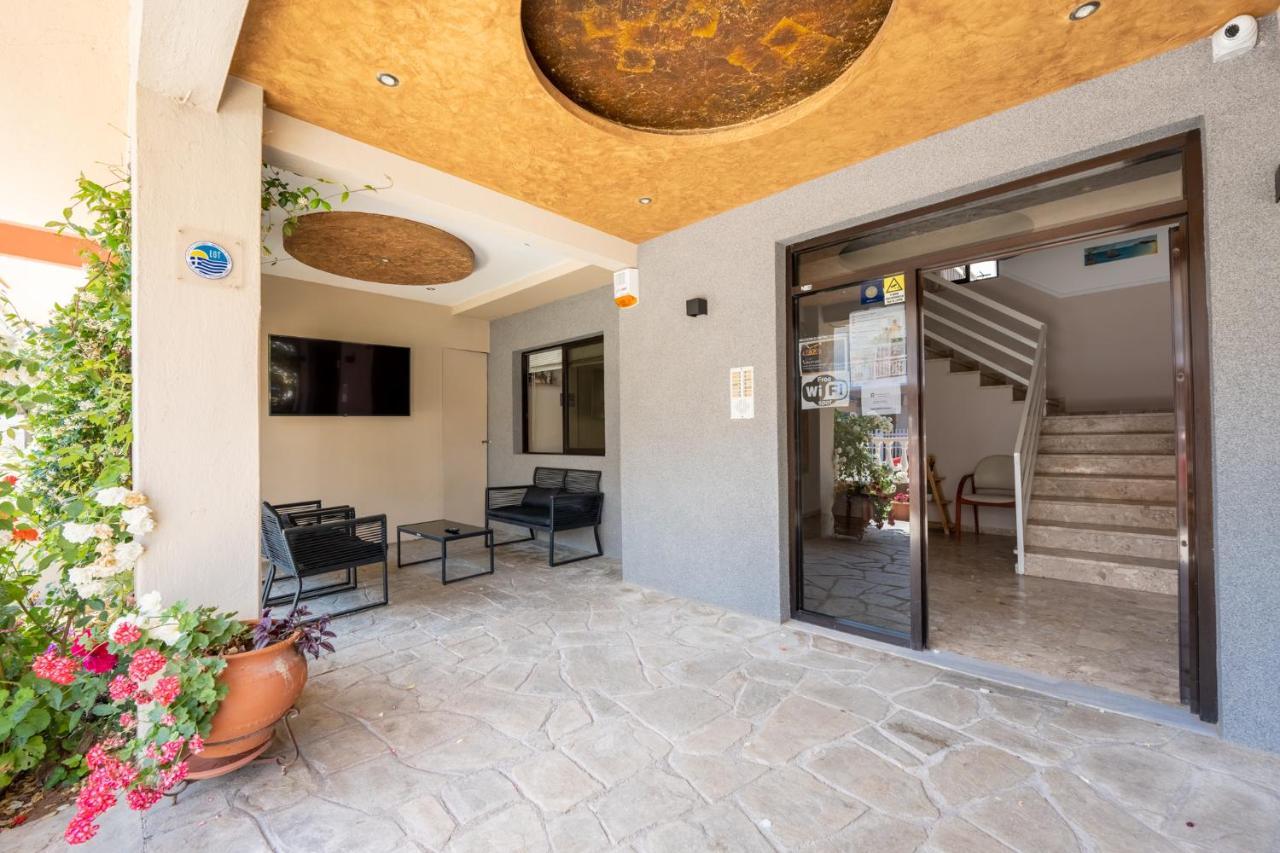 Milonas House Apartments Paralia Dionysiou Ngoại thất bức ảnh