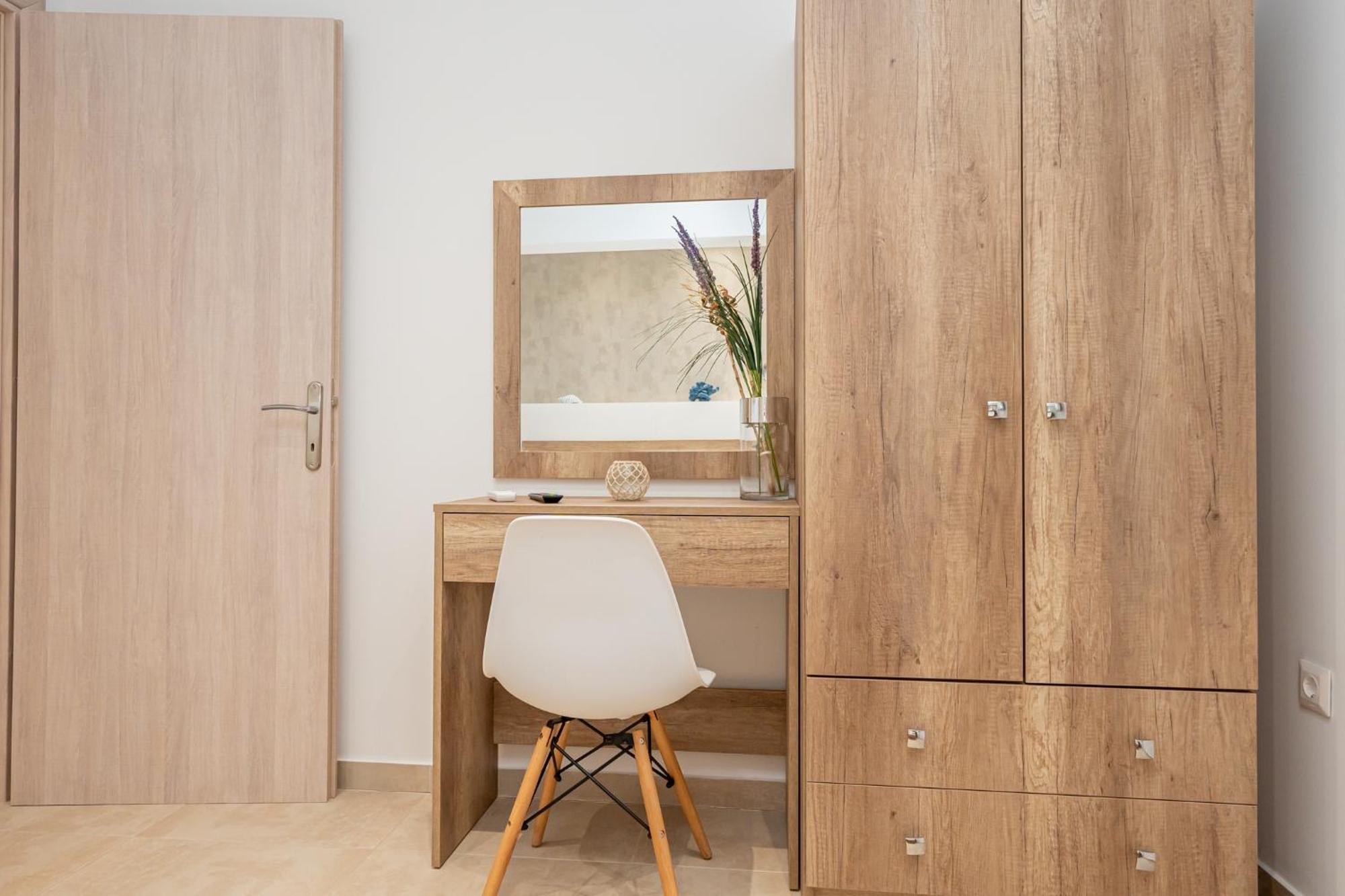 Milonas House Apartments Paralia Dionysiou Ngoại thất bức ảnh